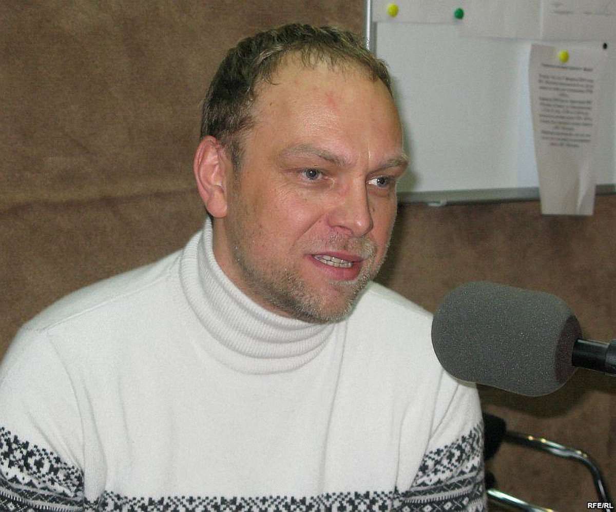 Тимошенко не лікують для того, щоб вона померла сама, - Власенко