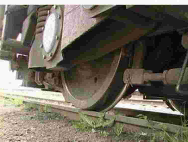 На Прикарпатті потяг смертельно травмував чоловіка