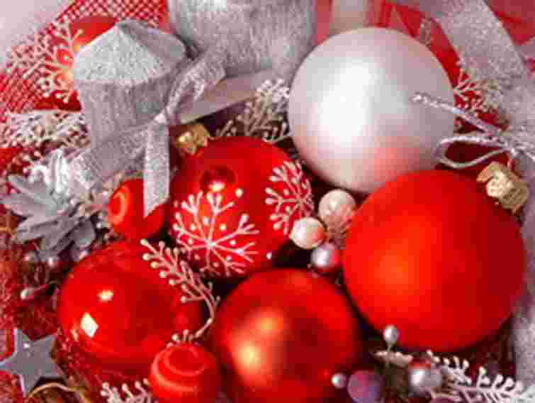 Львівську ялинку прикрасять новими іграшками за 22 тис. грн