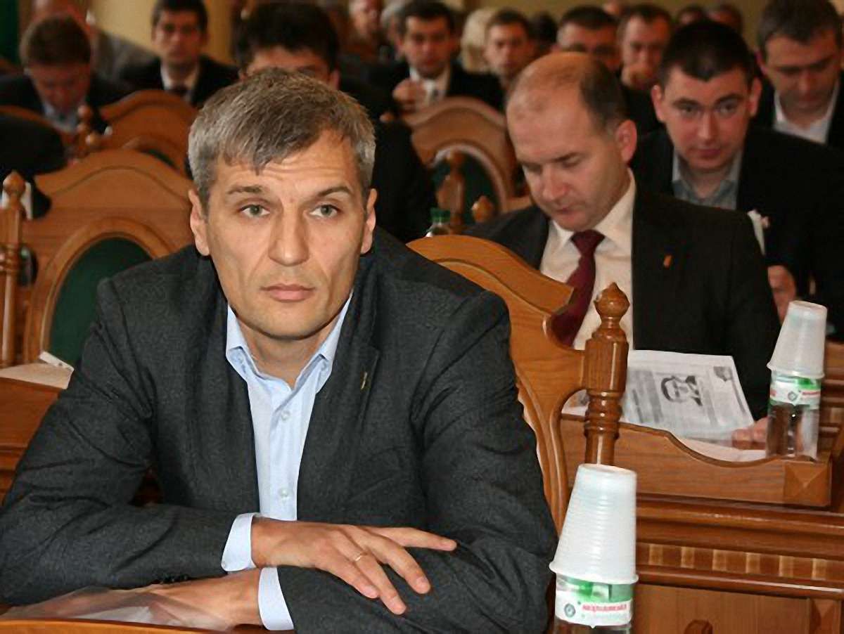 "Свобода" поскаржилась в СБУ й прокуратуру на Садового
