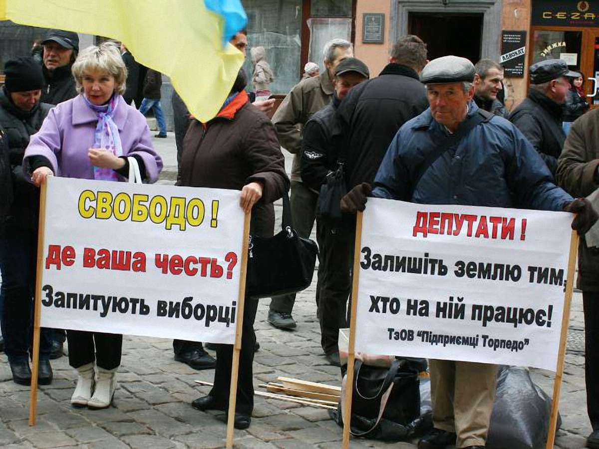 Ділянку під «Торпедо» можна буде виставити на конкурс, - юрист