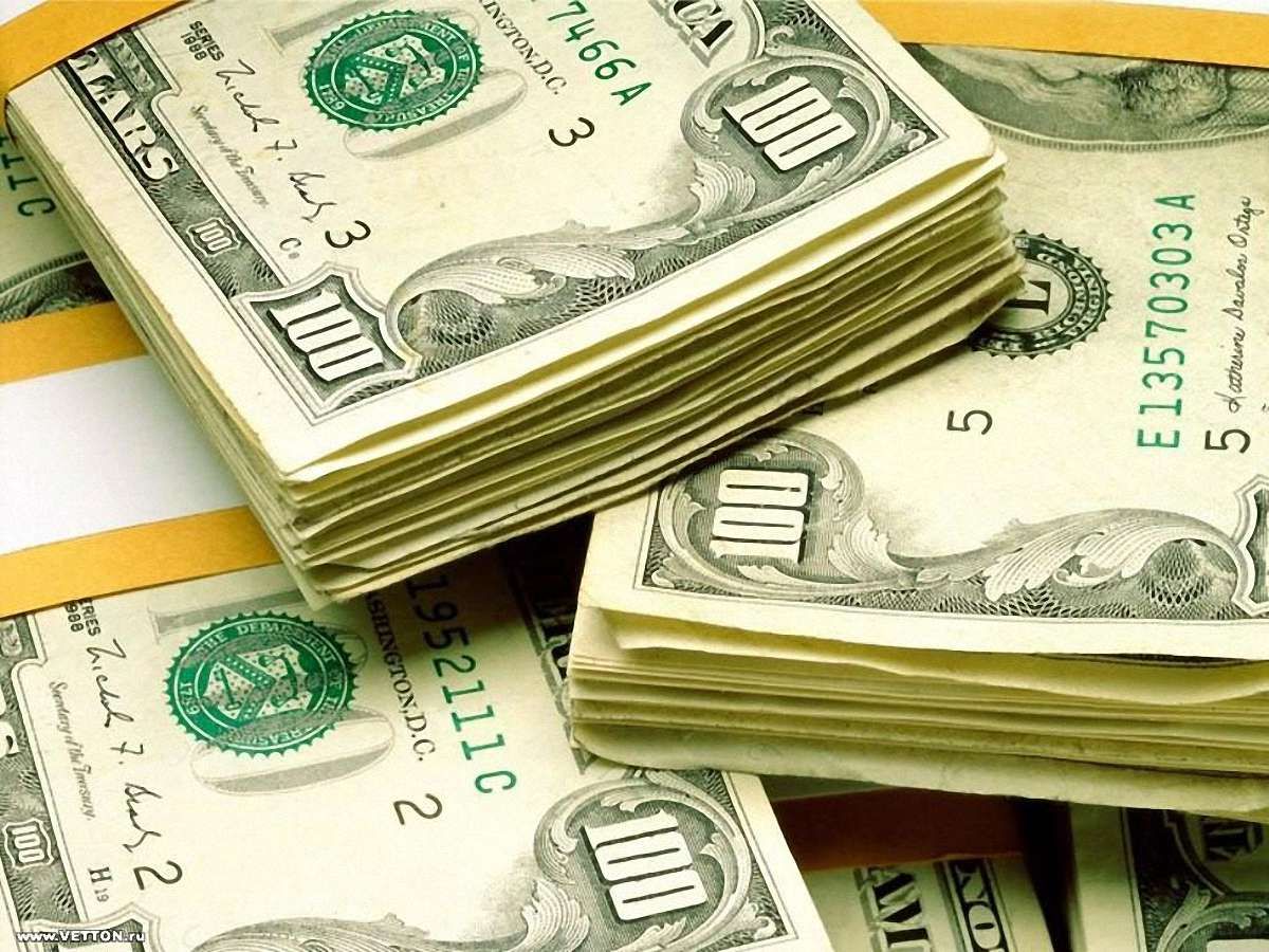 За 10 років з України незаконно виведено майже $96 млрд