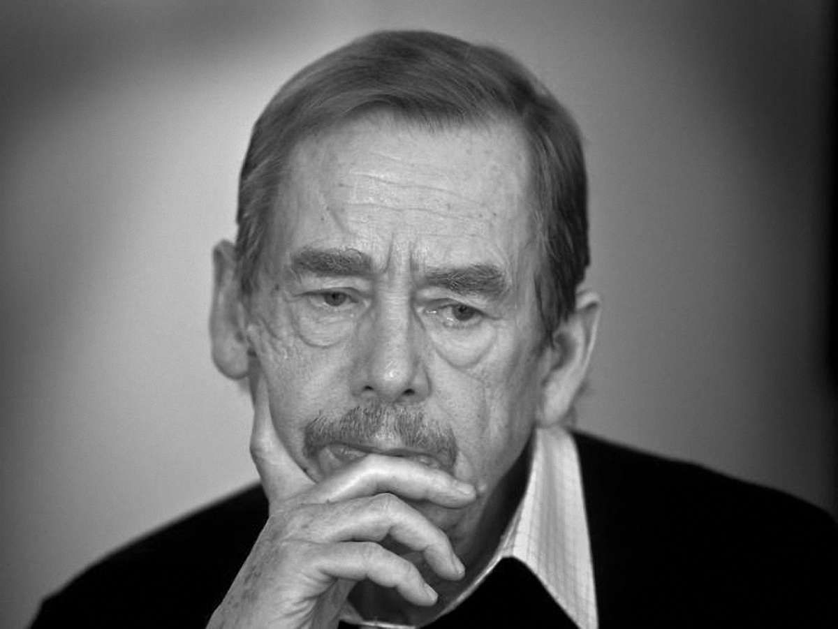 Помер перший президент Чехії Вацлав Гавел