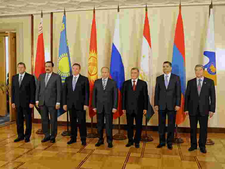 Україну ніхто не представляє на засіданні ЄврАзЕС у Москві