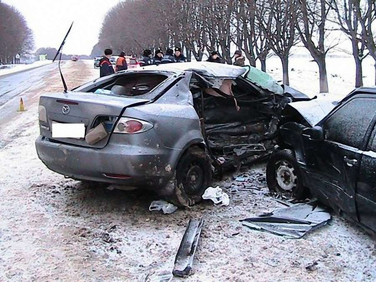 На дорогах України за добу загинуло 17 осіб