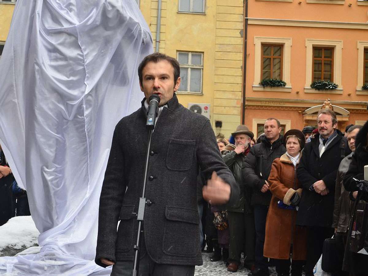 У Львові урочисто відкрили пам’ятник Володимиру Івасюку