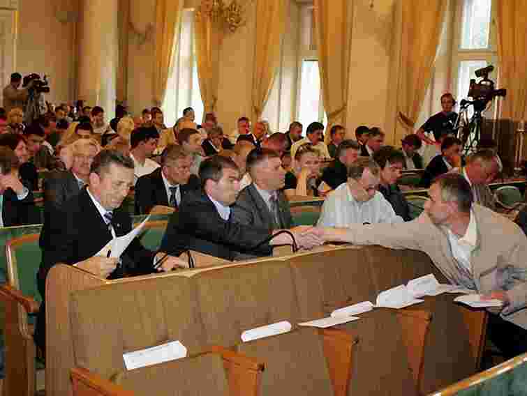 Облрада визнала незадовільною роботу управління ЖКГ Львівської ОДА