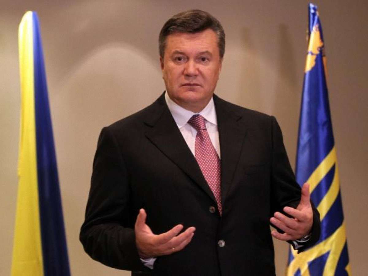 Янукович-Найєму: Про яке солодке життя ви говорите?