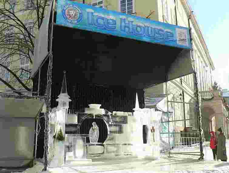 На пл. Ринок у Львові знову буде іce-house