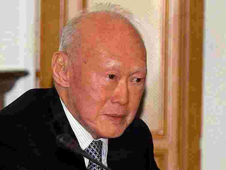 Чи зможе Україна вирватися з третього світу, - дискусія