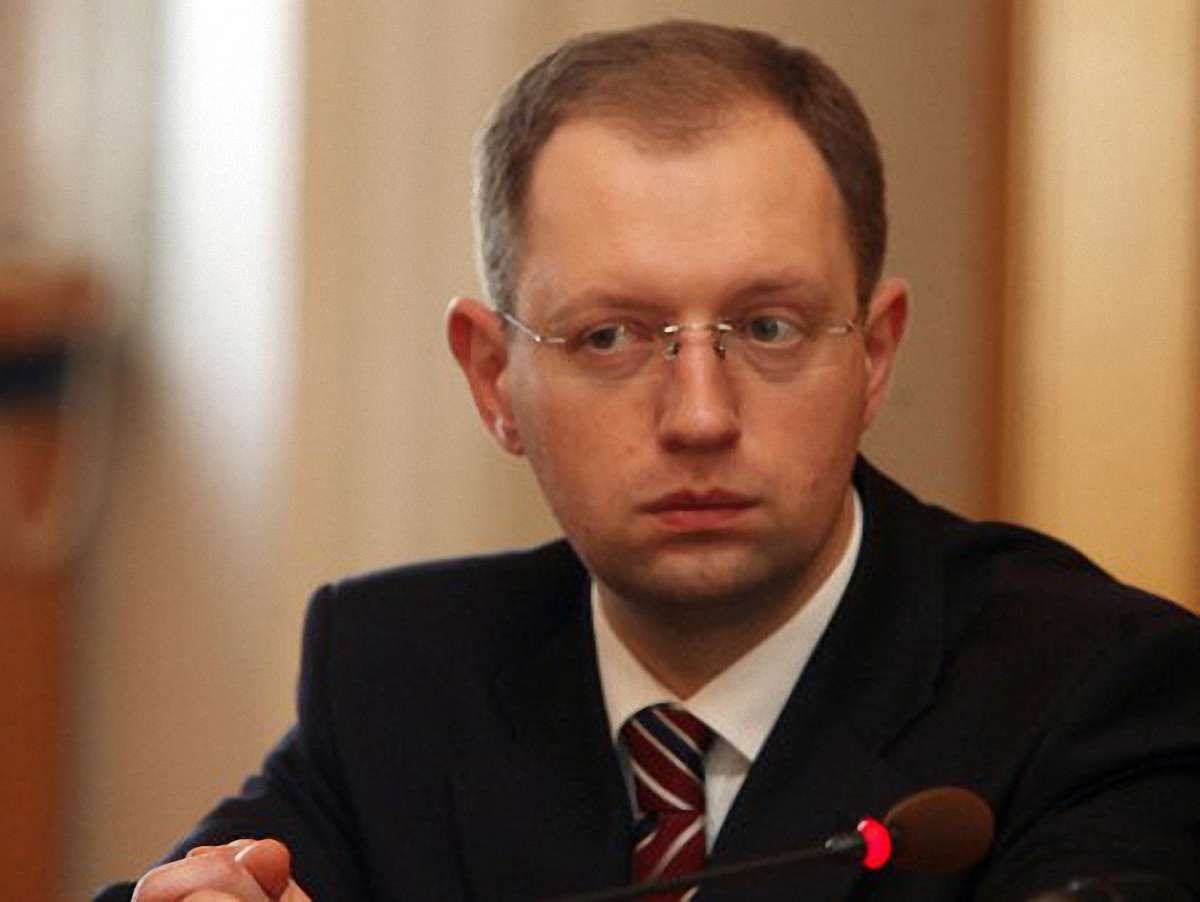Яценюк: Литвину на вибори можна вже не йти