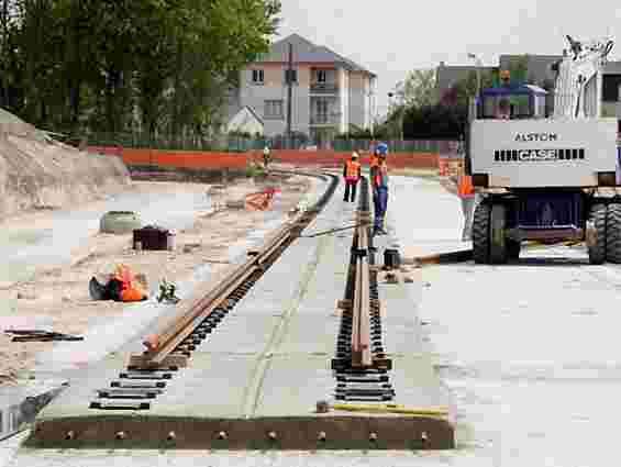 Будівництво трамвайної колії на Сихів відновлять в 2012 році