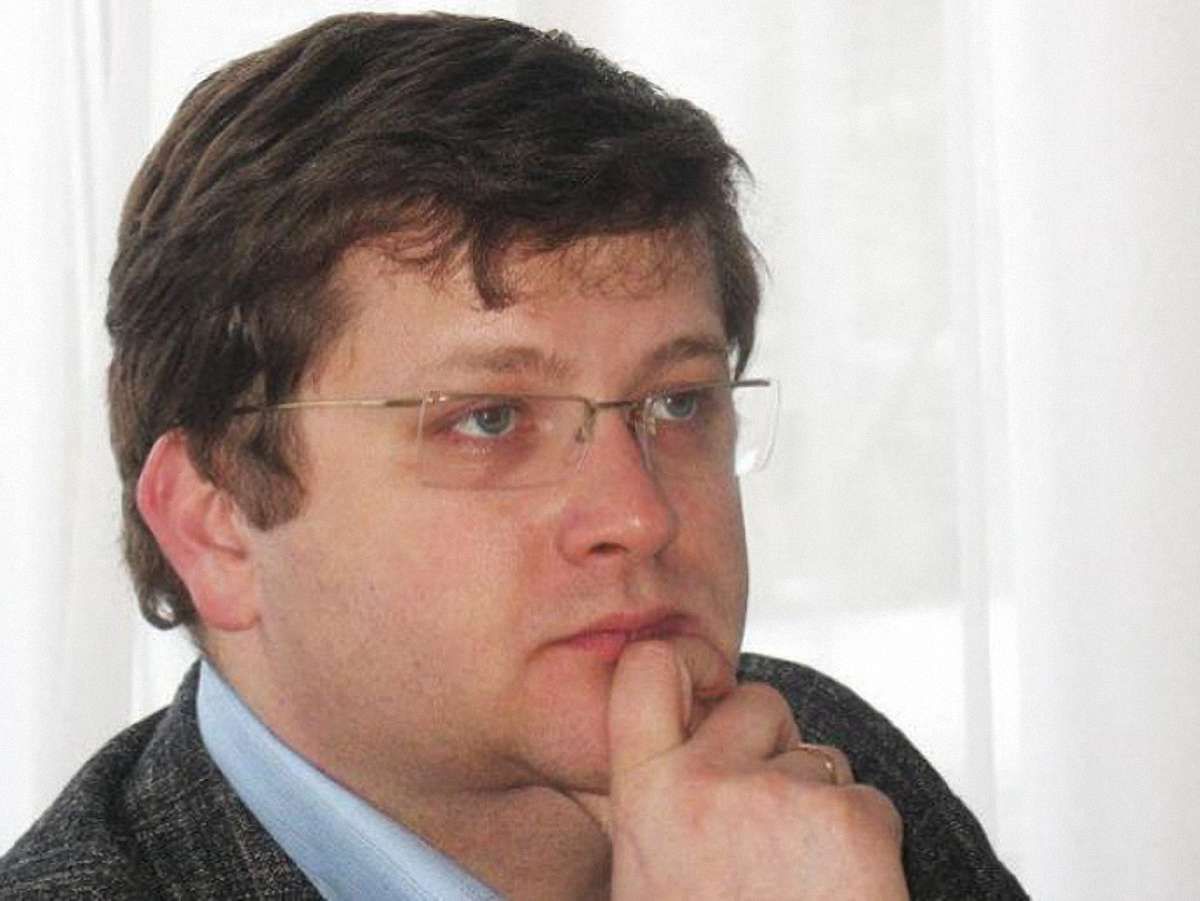 Електронне врядування дозволить зекономити на чиновниках, – Ар’єв