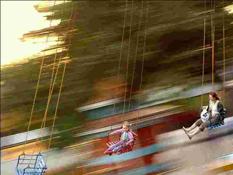 У Києві в розважальному комплексі обірвалася карусель з дітьми