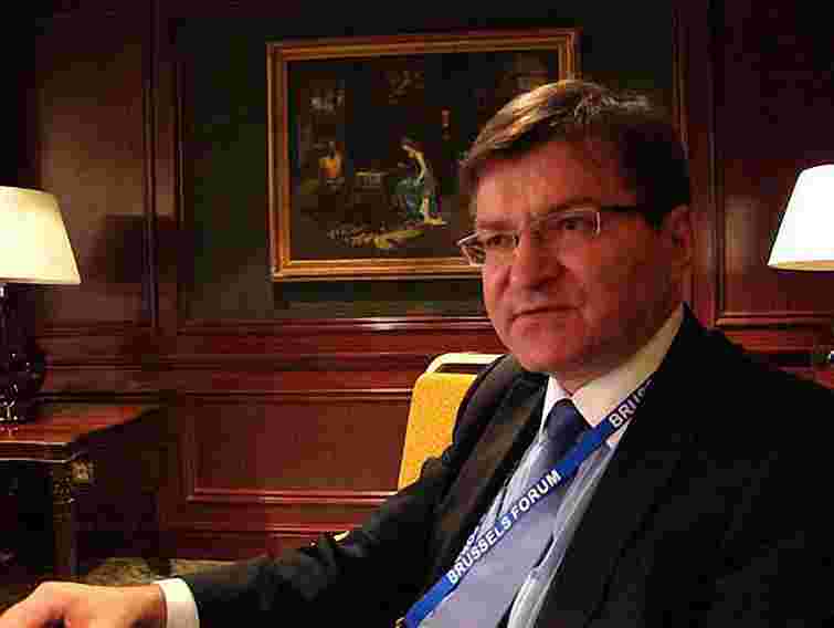 В опозиції не виникне партія-слон, що розтопче Регіони, - політик