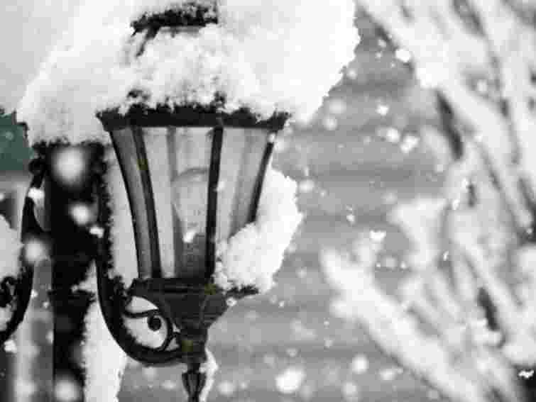 Підприємці Львова витрачають до 5 тис. грн на новорічні вітрини