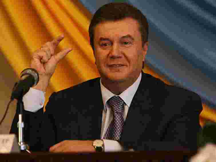 Рейтинг Януковича в 2012 році падатиме, - експерт