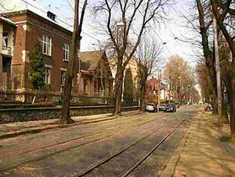 Вулицю Коновальця у Львові сьогодні відкриють для транспорту