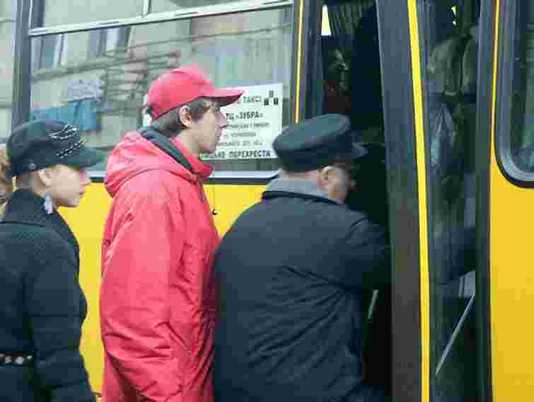 У новорічну ніч у Львові не буде подовжено рух маршруток