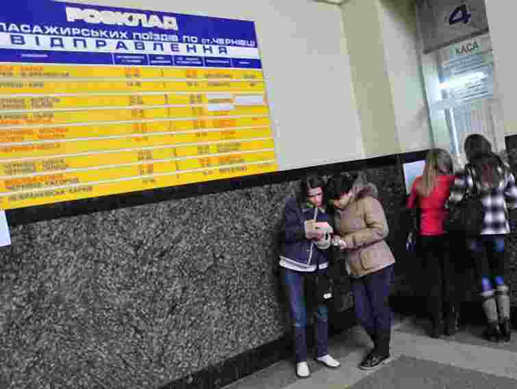 На свята Україною курсуватиме ще 5 додаткових потягів