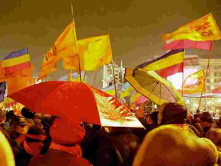 Янукович з Майданом цяцькатися не буде, – політтехнолог