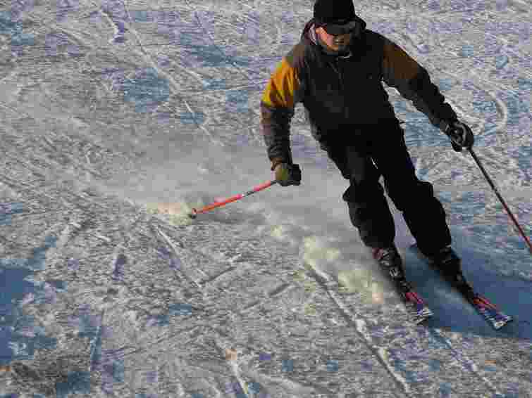 У Карпатах лижники на півтори години застрягли на підйомнику