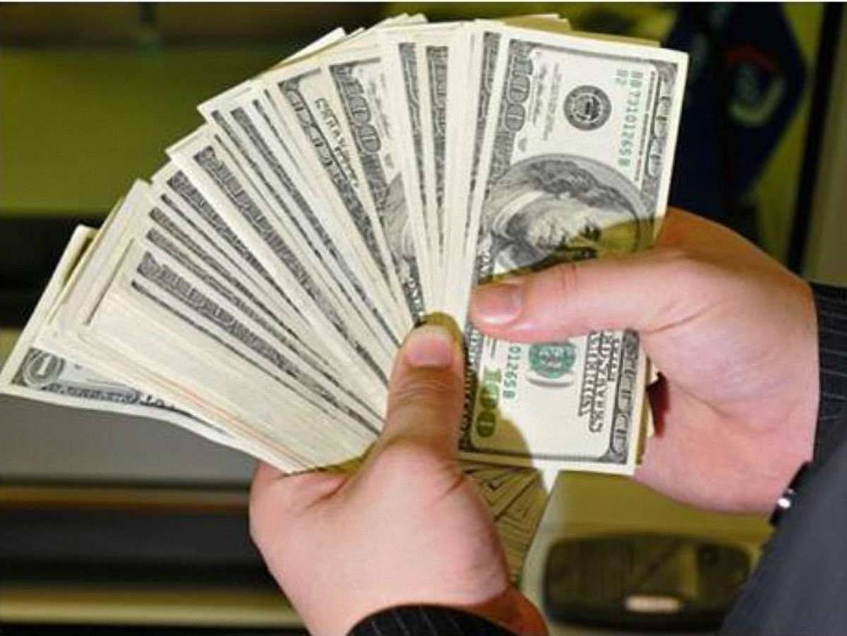 У Ялті депутат-регіонал вимагав $30 тис. хабара 