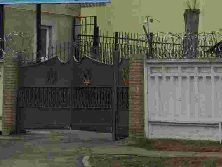 До мітингу біля колонії Тимошенко пригнали пожежні й аварійні авто