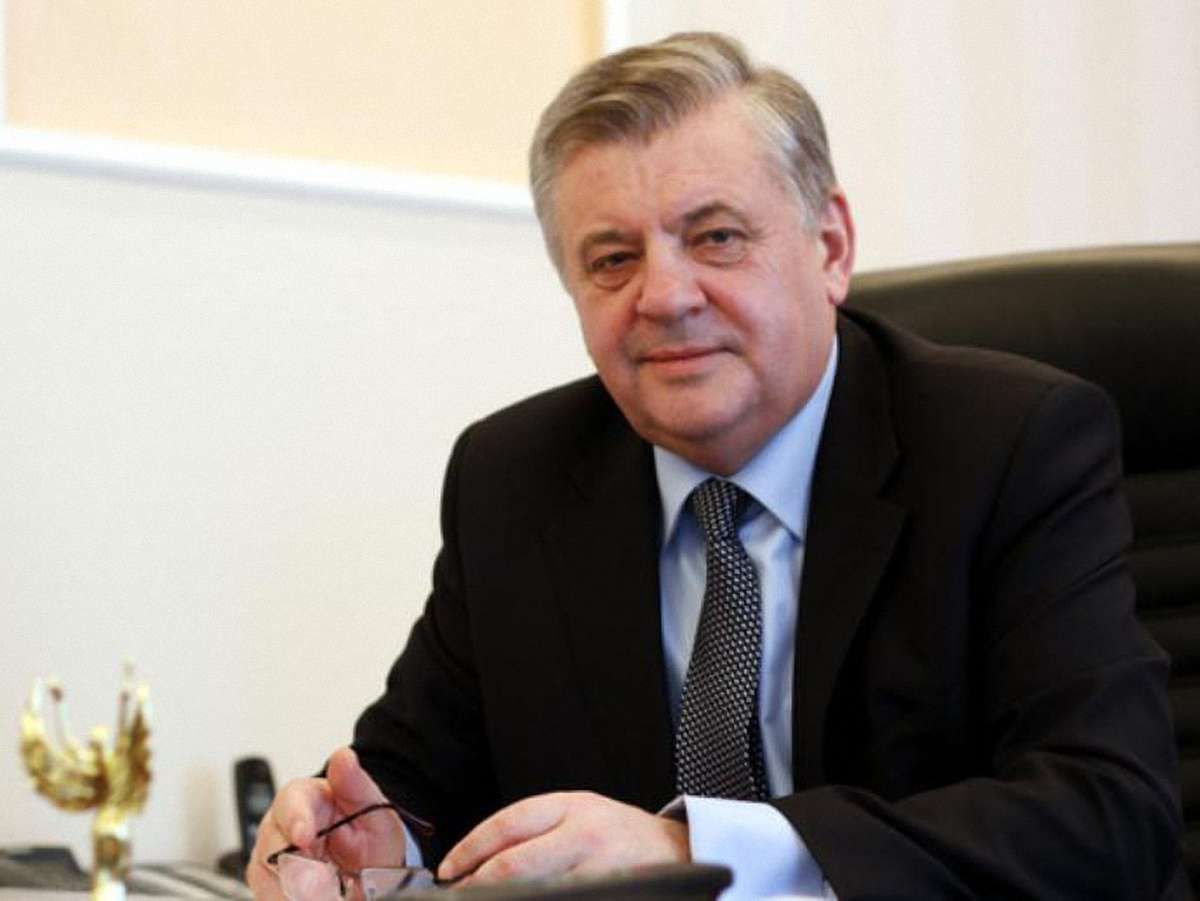 Янукович доручив розслідувати ДТП, яке пов’язують з губернатором