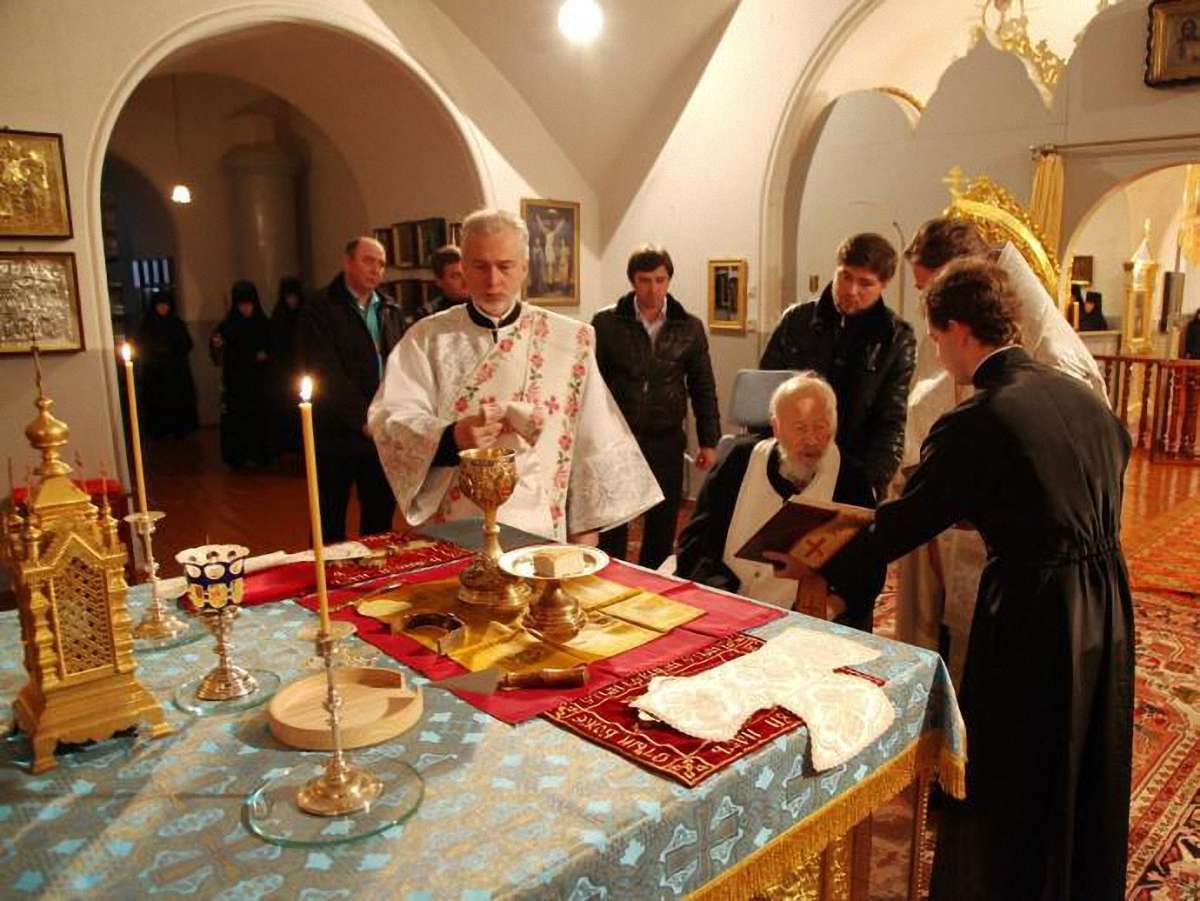 Митрополит Володимир уперше після хвороби провів літургію