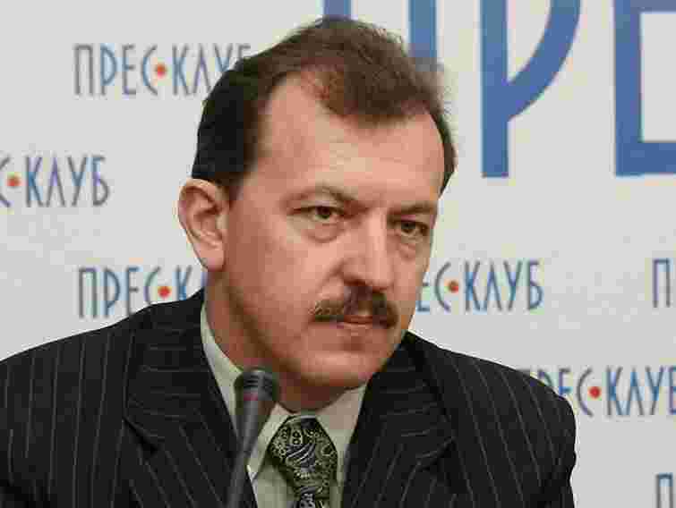 Жук: Перевізники випускають на маршрут не всі автобуси