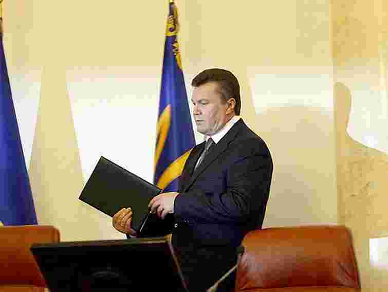 Янукович підписав Закон «Про державну службу»