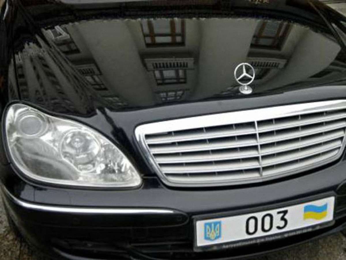 Річний догляд за Мерседесом Януковича дорожчий за нового Ланоса