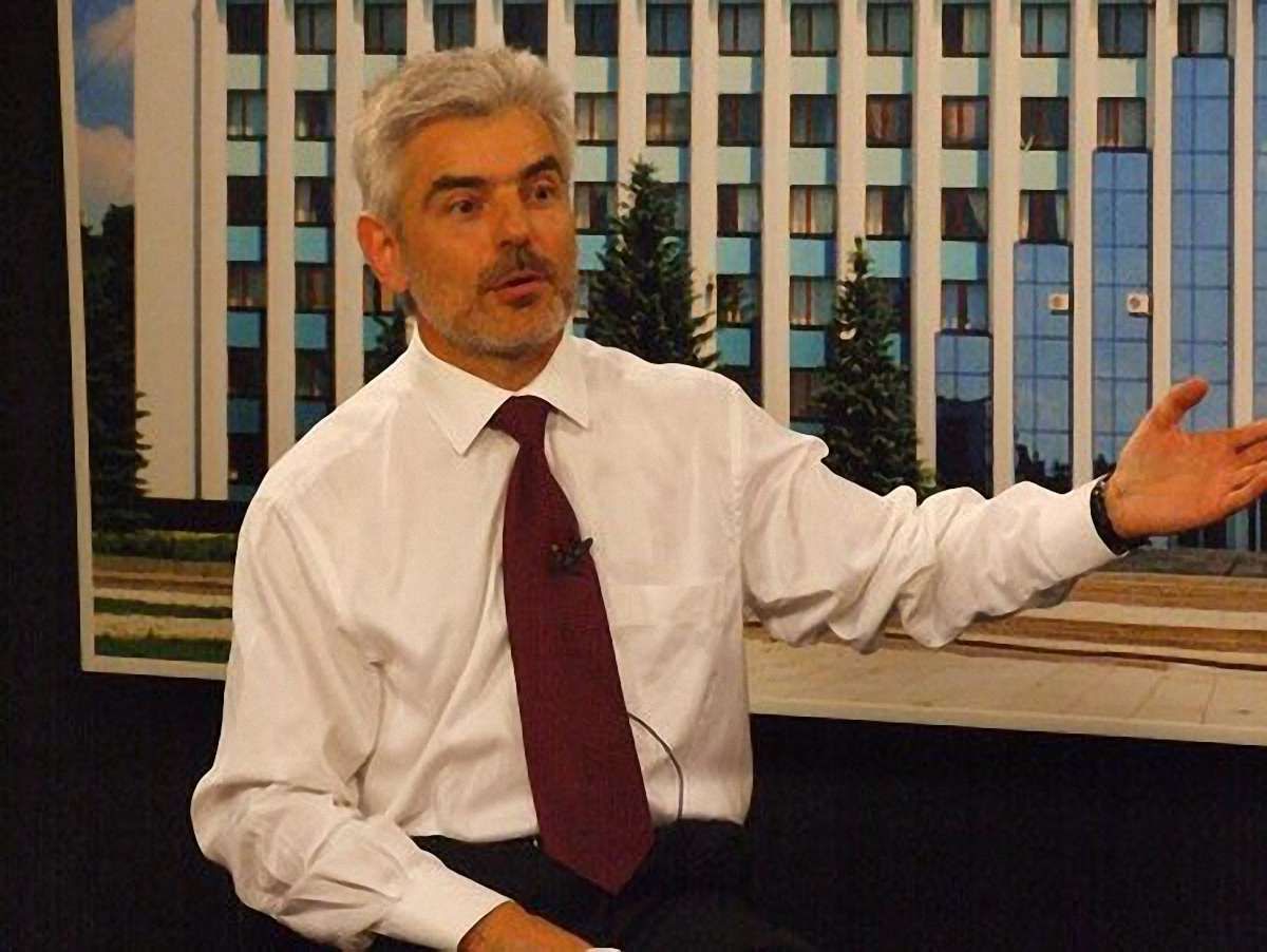 Чиновники мають декларувати витрати, вищі за 15 тис грн, – нардеп