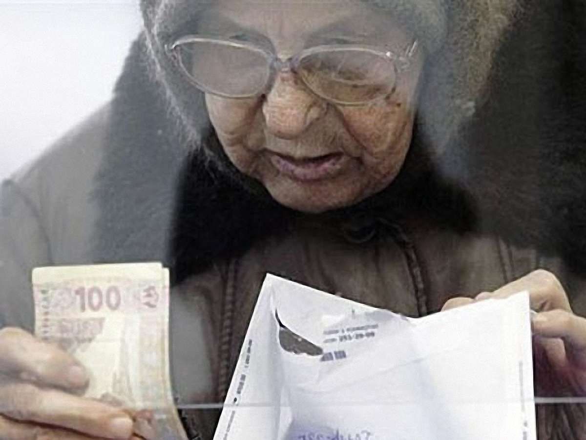 Пенсіонери в Україні з нового року побагатшали на 94 грн