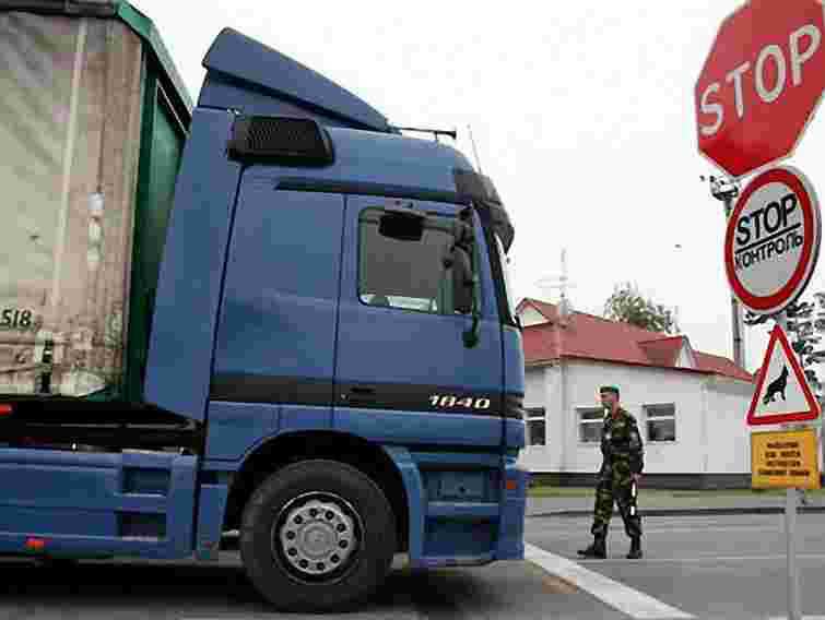 Міжнародні автоперевізники пригрозили страйком