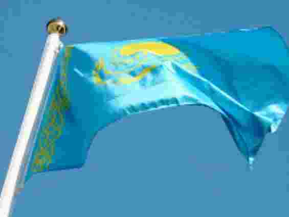 До парламенту Казахстану проходять три партії, – екзит-поли
