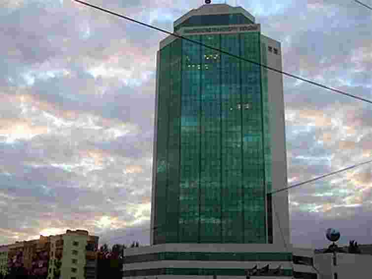 Мінінфраструктури вiдмовилося вiд нових службових авто