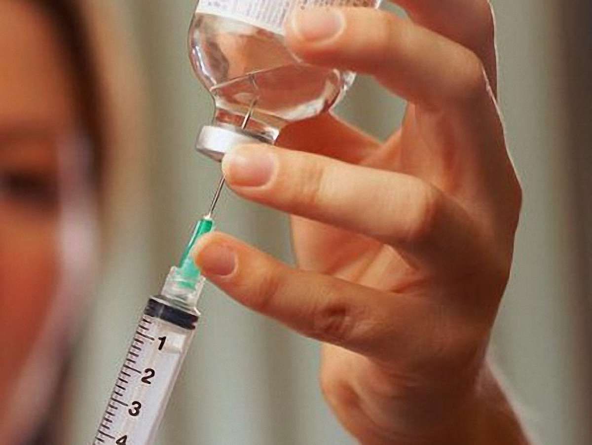 Усі поліклініки Львівщини отримали вакцину проти кору