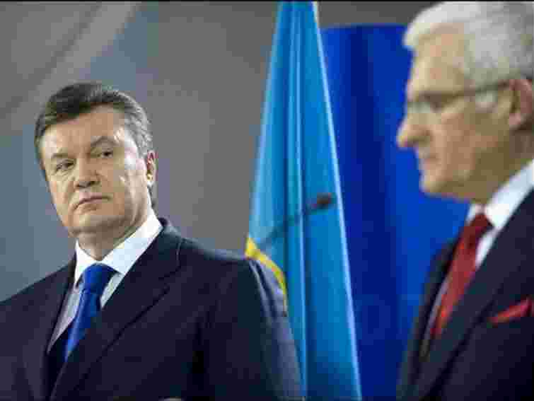 Янукович подякував Бузеку за внесок у співпрацю України з ЄС