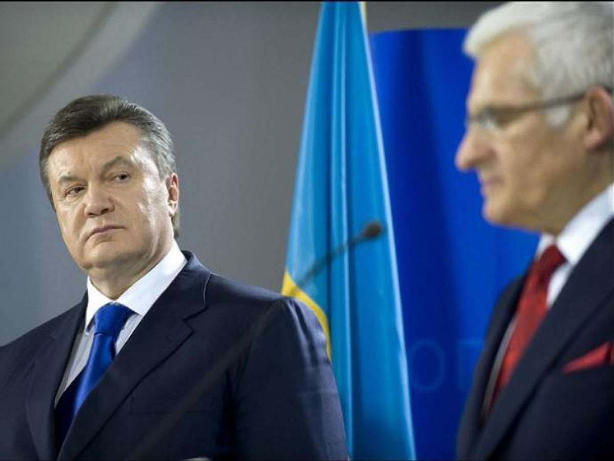 Янукович подякував Бузеку за внесок у співпрацю України з ЄС