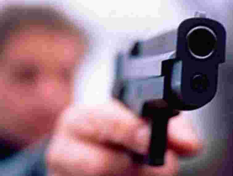 Чиновника, який влаштував в Ужгороді стрілянину, звільнили