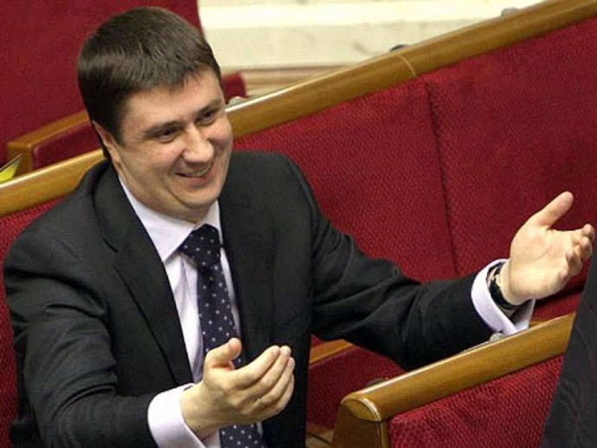 Кириленко: Влада катує Луценка 