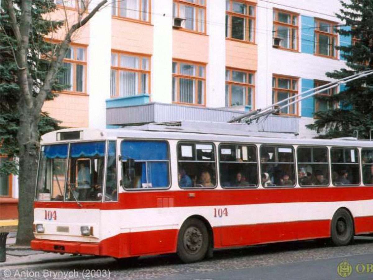 Учора двоє львів’ян викрали тролейбус