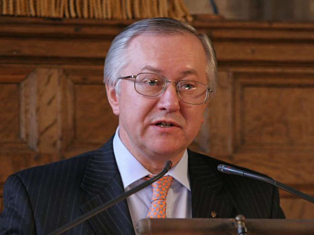 Лідер НРУ спростував заяву Шкіля про об’єднання з „Батьківщиною”