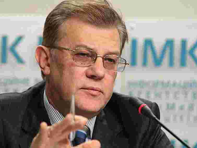 Уряд Азарова не спромігся на жодні здобутки, – експерт