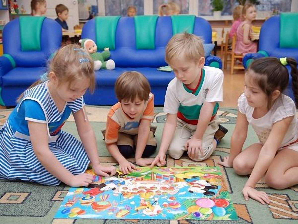 Регіонали хочуть, аби в дитсадках навчали мовами нацменшин