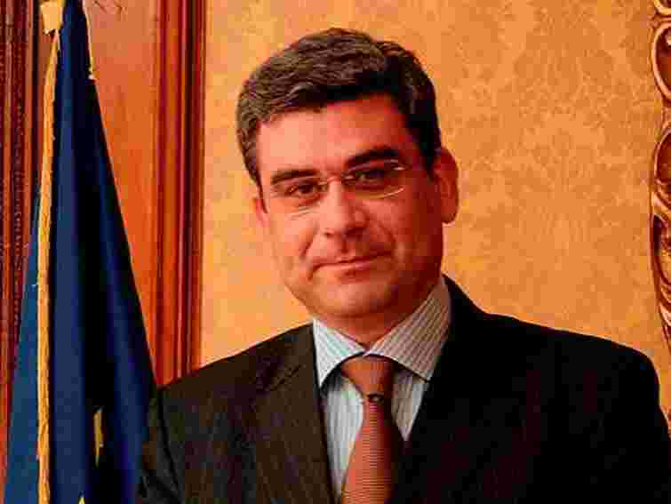 Міністра закордонних справ Румунії звільнили за лайку у блозі