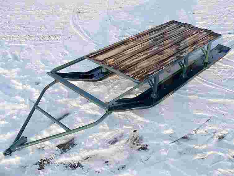 На Рівненщині троє дітей провалилися під лід