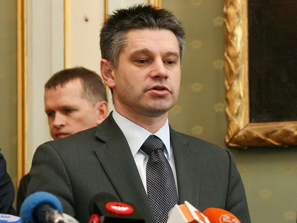 Для фанів Євро-2012 будуть спеціальні митні коридори 